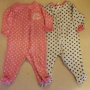 Set of 2 lightweight footed onesies